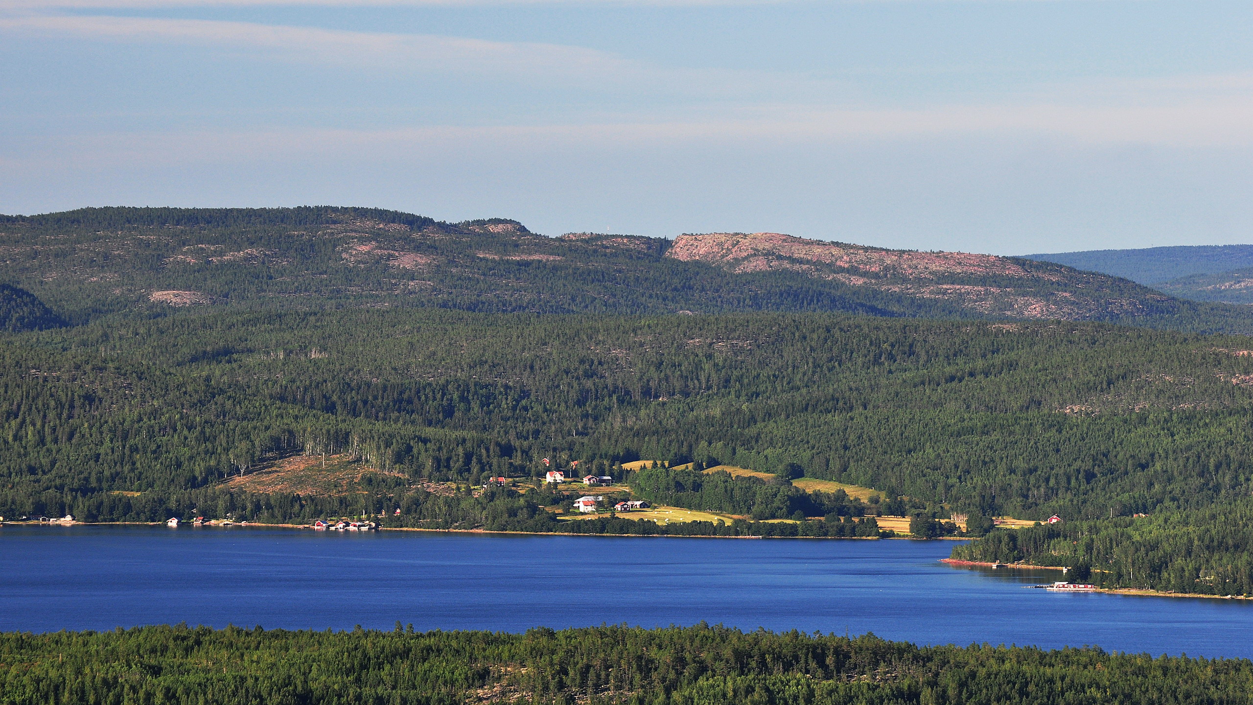 Utsikt från Högklinten i Nordingrå.